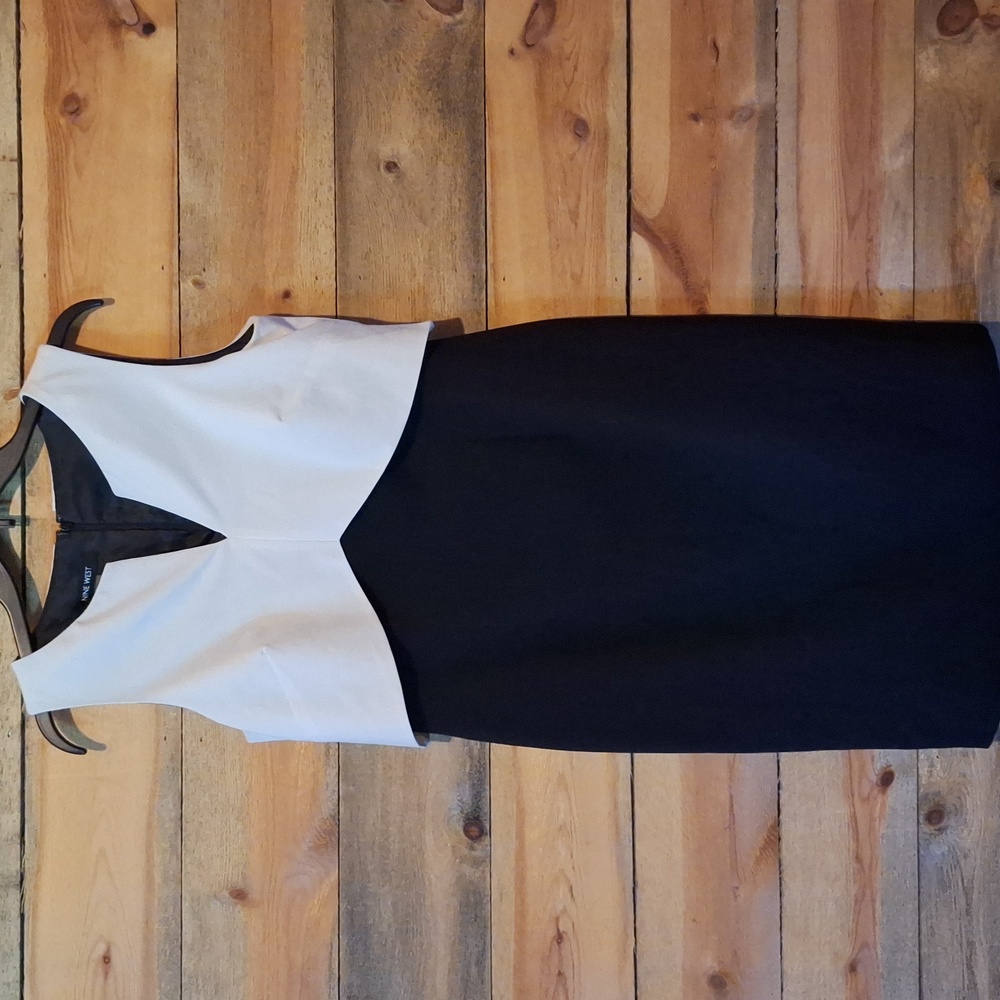 Elegant Two-Tone Dress